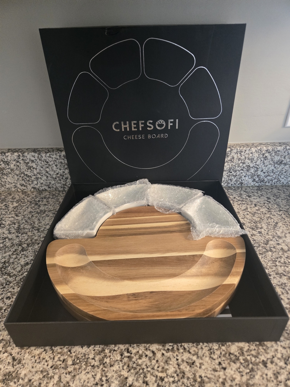 CHEFSOFI Wooden Cheese Board Set - Natural Wood